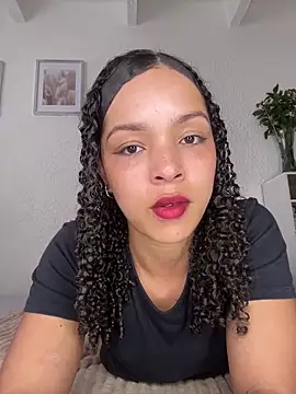 Snapshot of Yasmin777_ chatting on May 2026 06:36:01 PM Yasmin777 online show from May 2026 06:36:01 PM