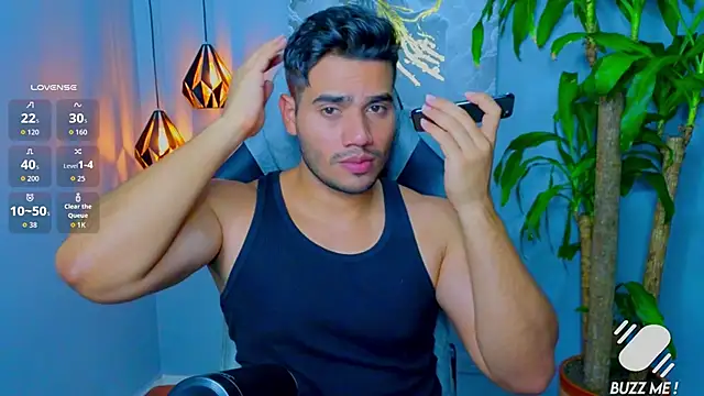 AndresR3 online show from September 2025 07:40:02 AM