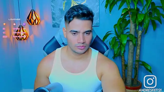 AndresR3 online show from September 2025 02:45:01 AM