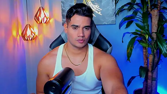 AndresR3 online show from November 2025 01:05:02 AM