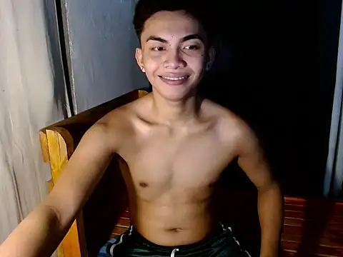 urguy marco online show from October 2025 04:02:01 AM
