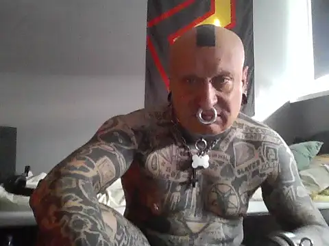 Snapshot of object857 chatting on January 2026 12:20:02 PM object857 online show from January 2026 12:20:02 PM