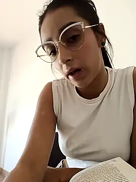 CandyFoxter  online show from September 2025 01:02:02 PM