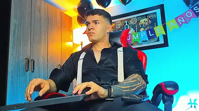 ALPHA DOMINUS  online show from November 2025 03:27:02 AM