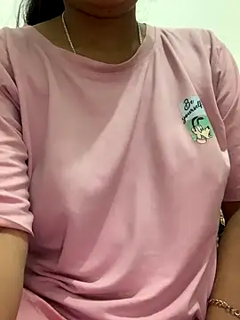 misharani00 online show from November 2025 02:39:02 AM