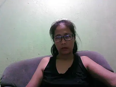 HotLadyPinay32 online show from April 2026 12:03:01 PM