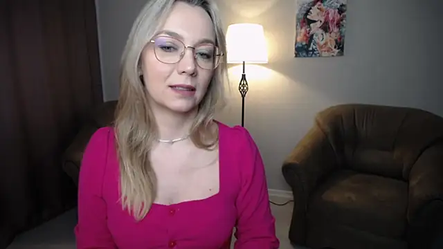 Snapshot of Ava_Elior chatting on April 2026 09:47:02 AM Ava Elior online show from April 2026 09:47:02 AM