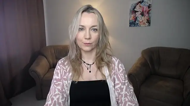 Snapshot of Ava_Elior chatting on June 2026 11:18:02 AM Ava Elior online show from June 2026 11:18:02 AM