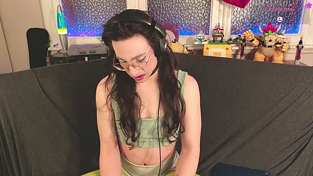 Zesty Peach online show from March 2026 01:34:02 AM