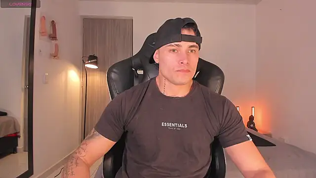 connorsmiith online show from July 2026 12:13:01 AM