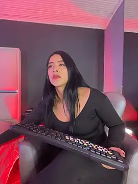 BellaFernandez   online show from June 2026 12:53:02 PM