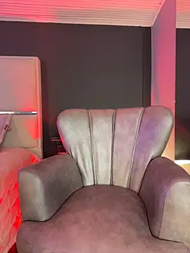 BellaFernandez   online show from June 2026 12:55:02 PM