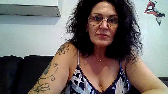 RubyyRosee online show from June 2026 05:23:02 AM