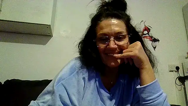RubyyRosee online show from July 2026 05:45:01 AM