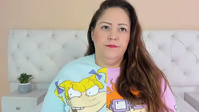 katte landerr online show from December 2025 01:05:02 PM