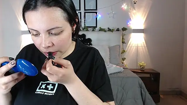 Megan 05  online show from March 2026 06:55:01 PM