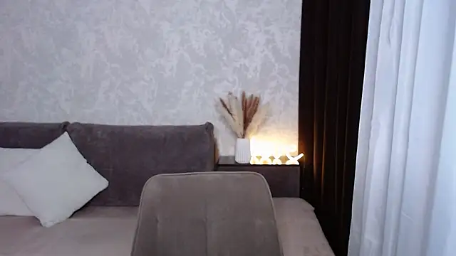 IrisJones online show from May 2026 04:27:02 PM
