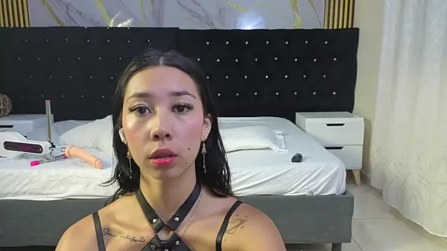 Lisa sweetas online show from March 2026 02:41:01 AM