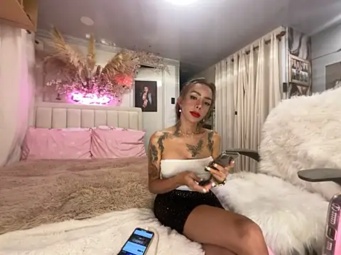 EvianaEvans online show from February 2026 08:10:02 PM