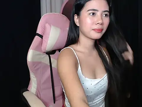 Snapshot of pinay_sharmelyn chatting on August 2026 11:42:01 AM pinay sharmelyn online show from August 2026 11:42:01 AM