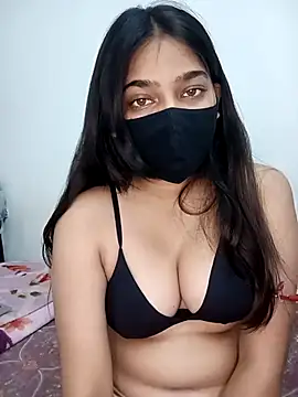 Snapshot of Snehabeauti chatting on March 2026 05:03:01 PM Snehabeauti online show from March 2026 05:03:01 PM