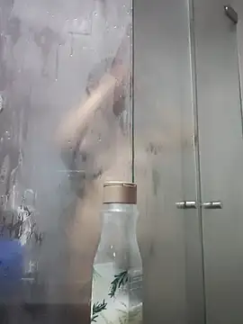 Megara 25 online show from November 2025 04:22:02 PM