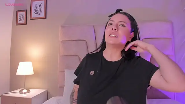 angelica cross  online show from April 2026 08:12:02 PM