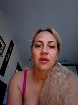 KissMiSveet online show from May 2026 04:32:01 AM