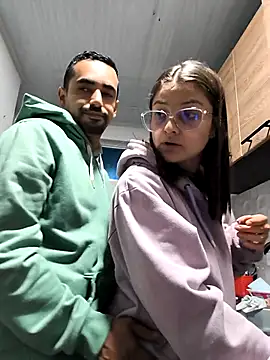 stivenlujan69 online show from November 2025 01:15:02 AM