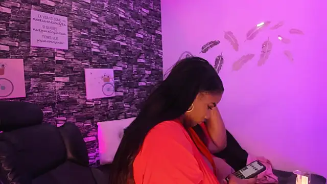 Snapshot of Elsie_morris12 chatting on September 2025 01:44:02 PM Elsie morris12 online show from September 2025 01:44:02 PM