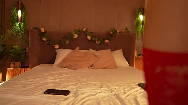 AdoraCortes online show from October 2025 05:04:02 AM