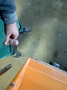 fickfreund019 online show from October 2025 10:37:01 AM