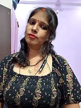 Sonalihot  online show from April 2026 05:43:02 PM