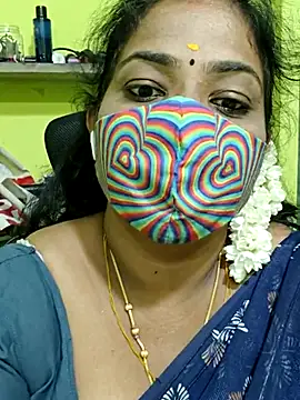 Snapshot of Tamil_Mithra chatting on May 2026 05:30:01 PM Tamil Mithra online show from May 2026 05:30:01 PM