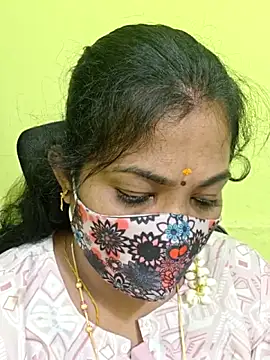 Snapshot of Tamil_Mithra chatting on June 2026 05:41:01 AM Tamil Mithra online show from June 2026 05:41:01 AM