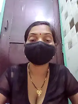 Payal-001 online show from October 2025 09:53:02 PM