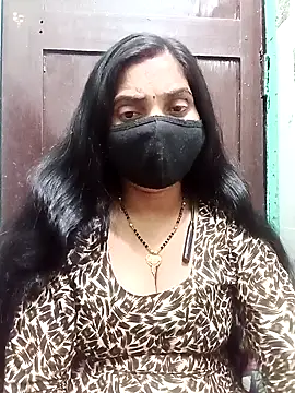 Payal-001 online show from November 2025 05:46:02 PM