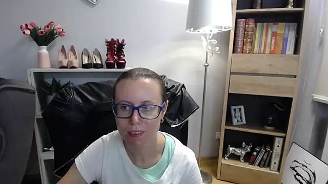 Snapshot of sweetxLizzy chatting on September 2025 04:45:02 AM sweetxLizzy online show from September 2025 04:45:02 AM