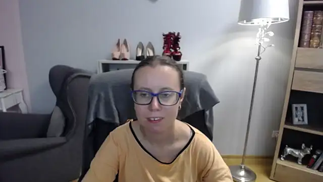 Snapshot of sweetxLizzy chatting on October 2025 04:21:02 AM sweetxLizzy online show from October 2025 04:21:02 AM