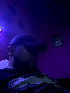 Snapshot of RandalHot chatting on October 2025 05:48:02 AM RandalHot online show from October 2025 05:48:02 AM