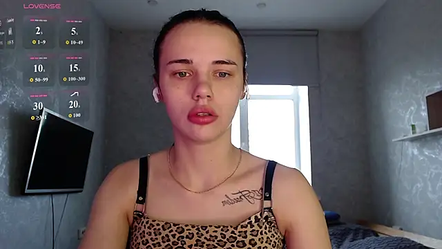 Snapshot of Kseni_a chatting on June 2026 07:57:01 AM Kseni a online show from June 2026 07:57:01 AM