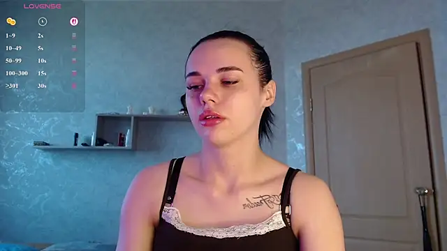 Snapshot of Kseni_a chatting on July 2026 07:00:02 AM Kseni a online show from July 2026 07:00:02 AM