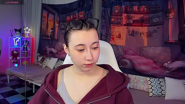 ClaraParks online show from December 2025 10:25:01 PM