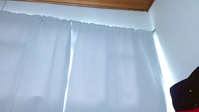 Charlothe Wright online show from October 2025 05:59:01 PM