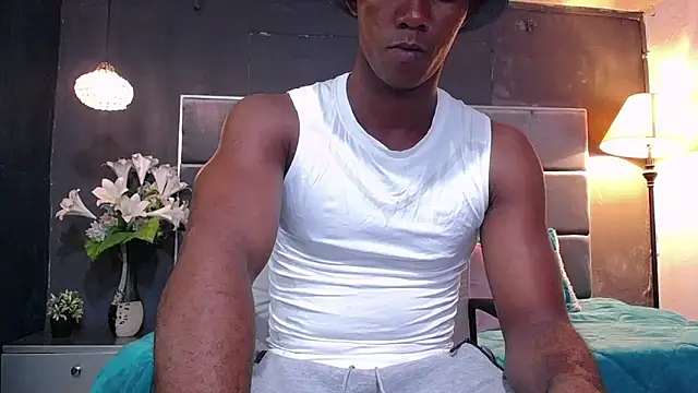 Snapshot of blackbignude chatting on November 2025 01:37:01 AM blackbignude online show from November 2025 01:37:01 AM