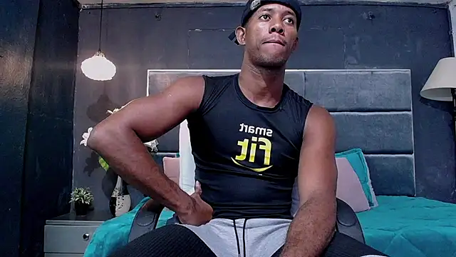 Snapshot of blackbignude chatting on November 2025 01:33:02 AM blackbignude online show from November 2025 01:33:02 AM