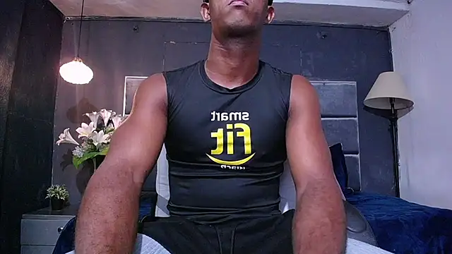 Snapshot of blackbignude chatting on November 2025 01:18:01 AM blackbignude online show from November 2025 01:18:01 AM