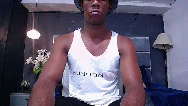 Snapshot of blackbignude chatting on November 2025 01:41:02 AM blackbignude online show from November 2025 01:41:02 AM