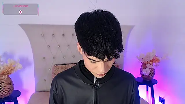 Dulcey  online show from January 2026 05:13:01 AM