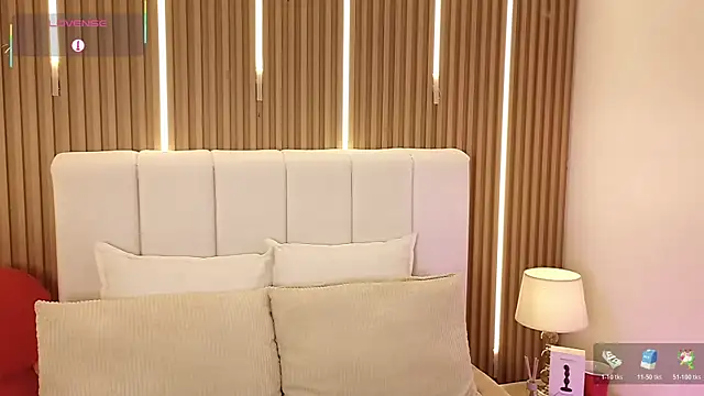 Dulcey  online show from February 2026 03:58:02 AM